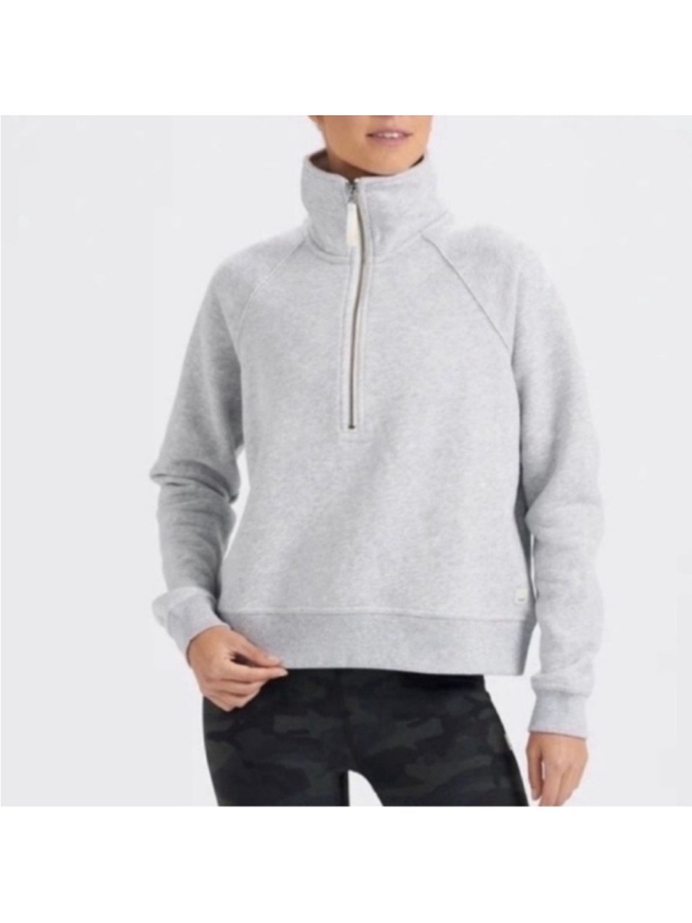 Vuori Restore light grey half-zip Pullover Sweatshirt XS